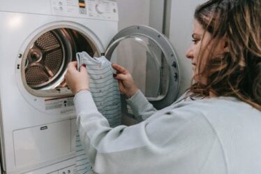 стиральные машины: как техника изменила жизнь женщин.
